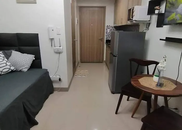 The Donegal With Wi-fi Netflix Parking With Fee Guest house